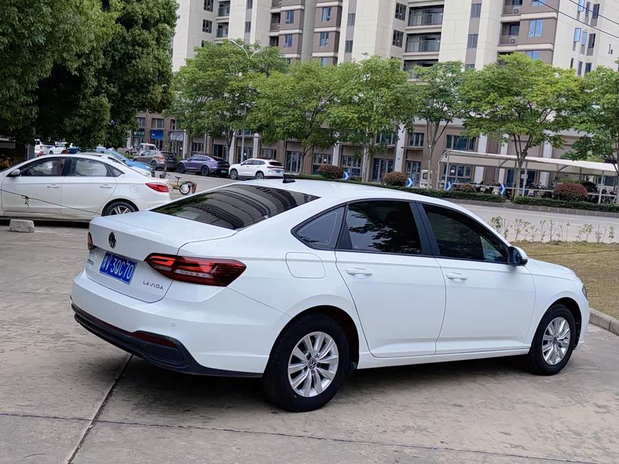 Volkswagen Lavida