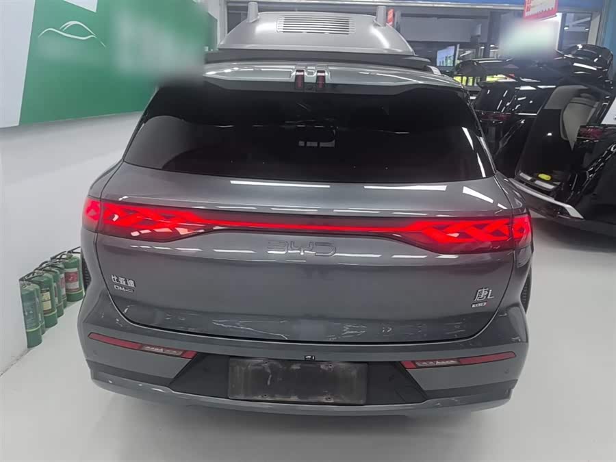 BYD Tang L DM 175 km Drone Player