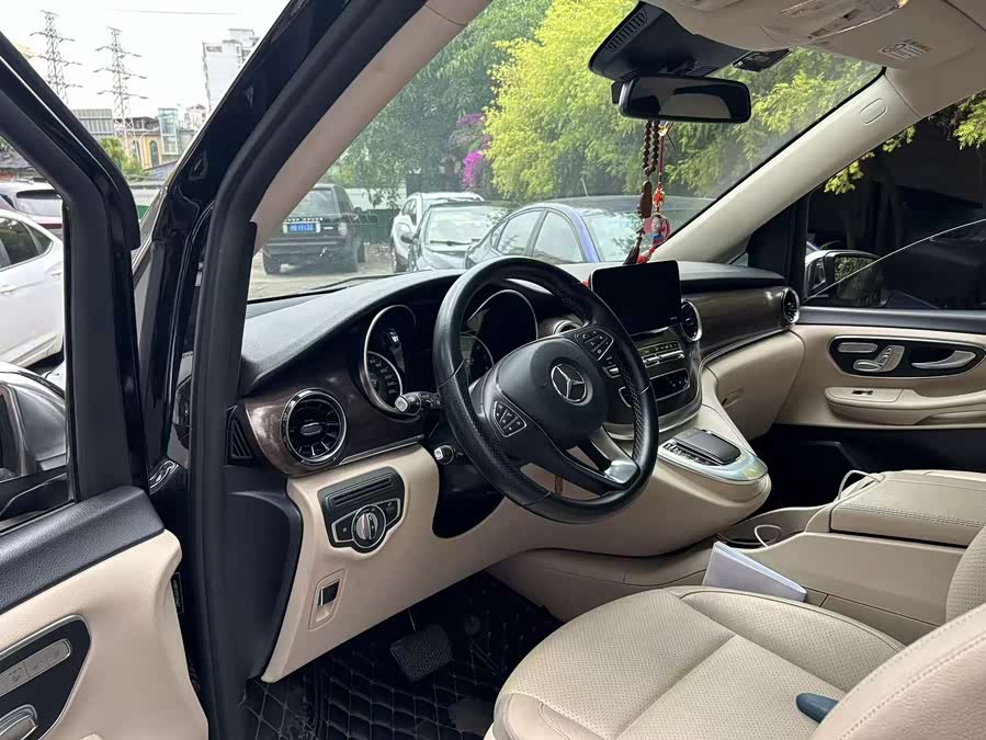 Mercedes-Benz V-Class V 260 Navigator