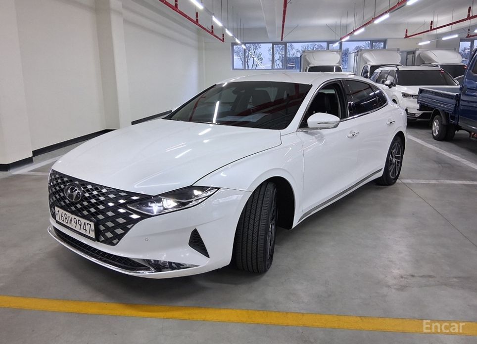 Hyundai Grandeur 2022