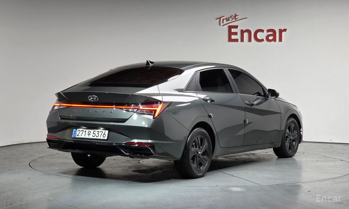 Hyundai AVANTE 2021