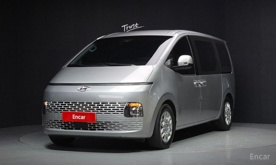 Hyundai Staria 2022