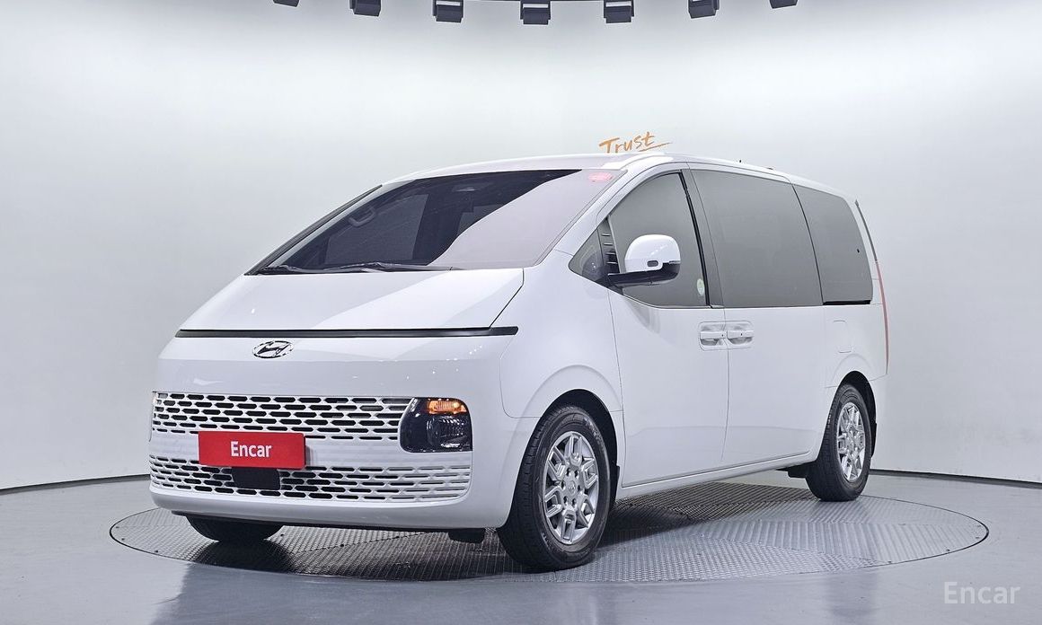 Hyundai Staria 2022