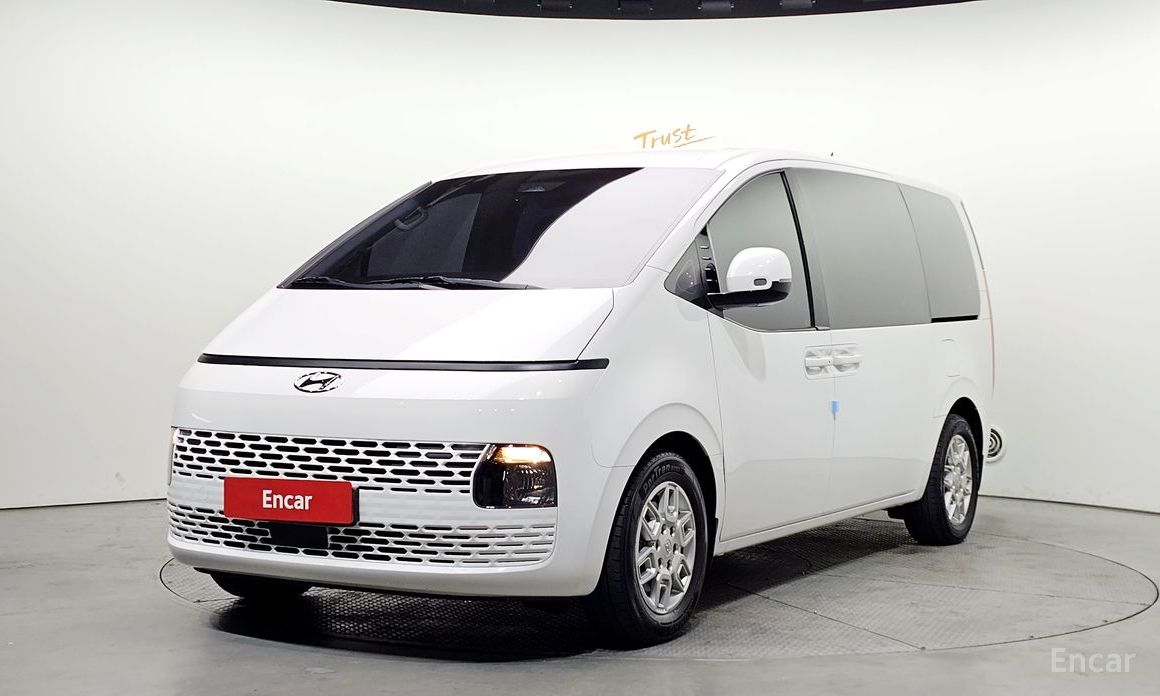 Hyundai Staria 2022