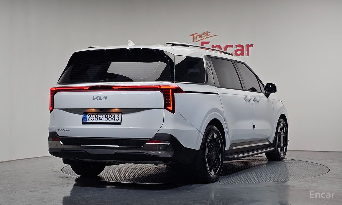 Kia Canival 2025
