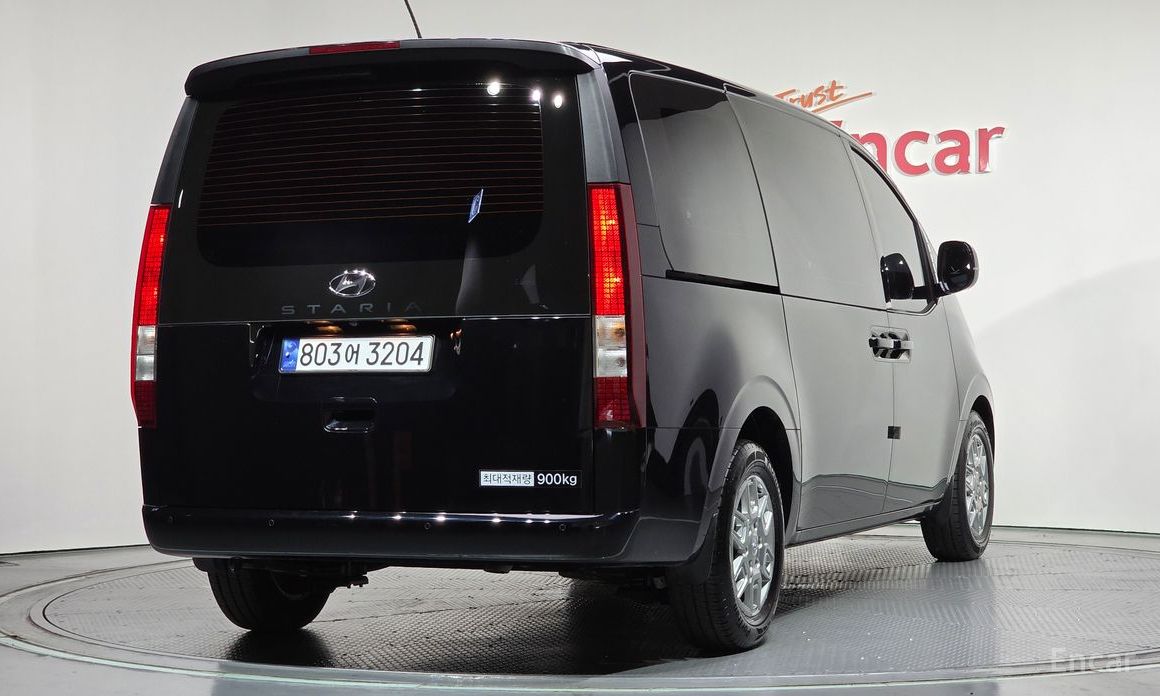 Hyundai Staria 2024