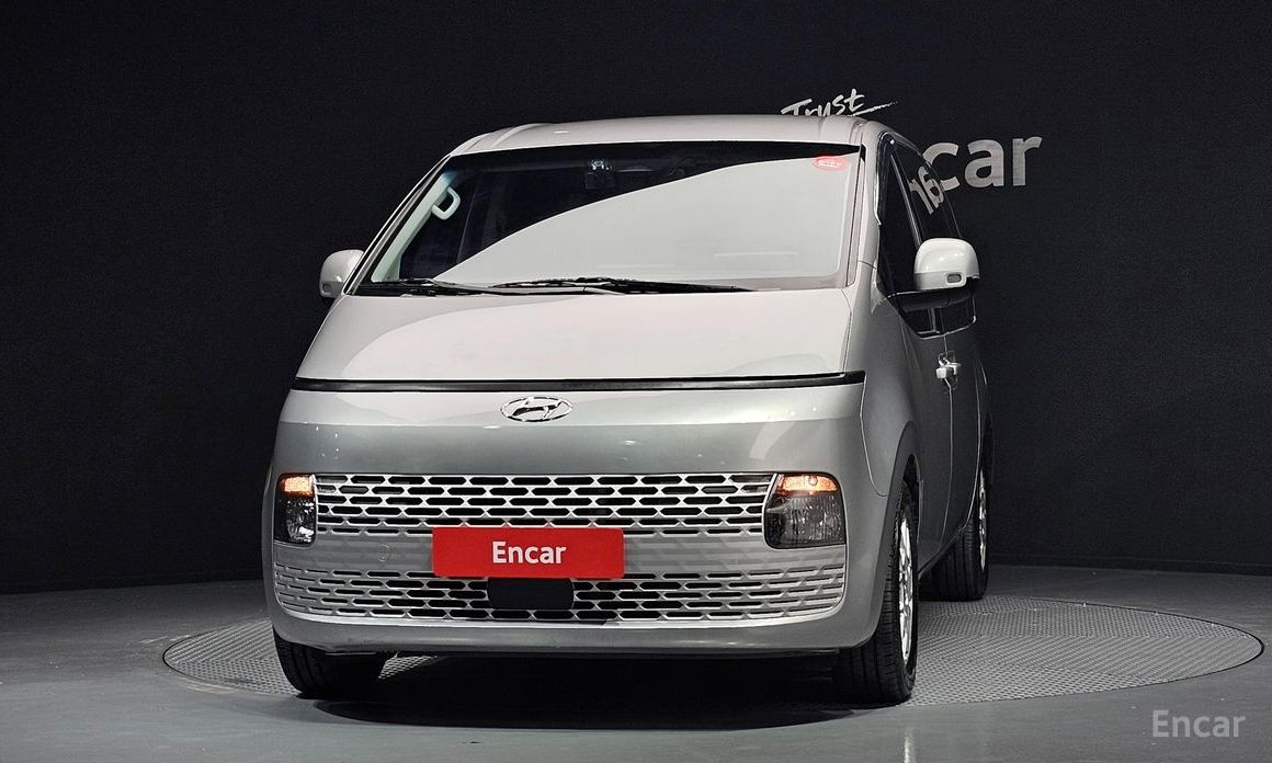 Hyundai Staria 2022