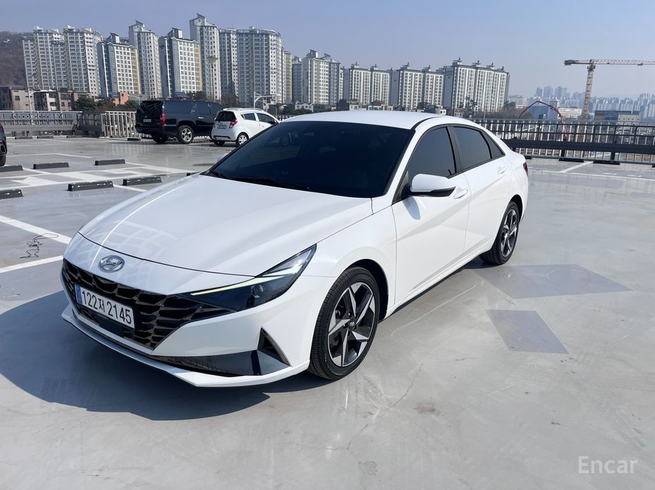 Hyundai AVANTE 2023