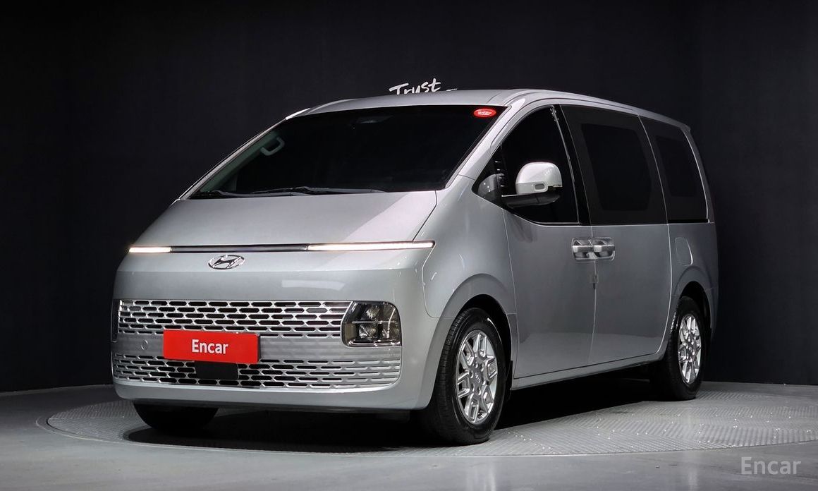 Hyundai Staria 2022