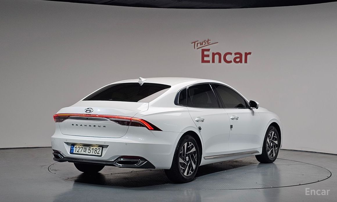 Hyundai Grandeur 2022