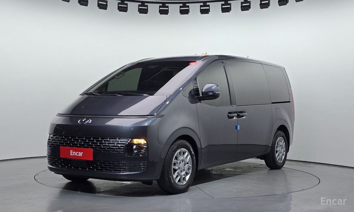 Hyundai Staria 2022