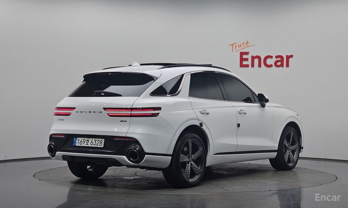 Genesis GV70 2022