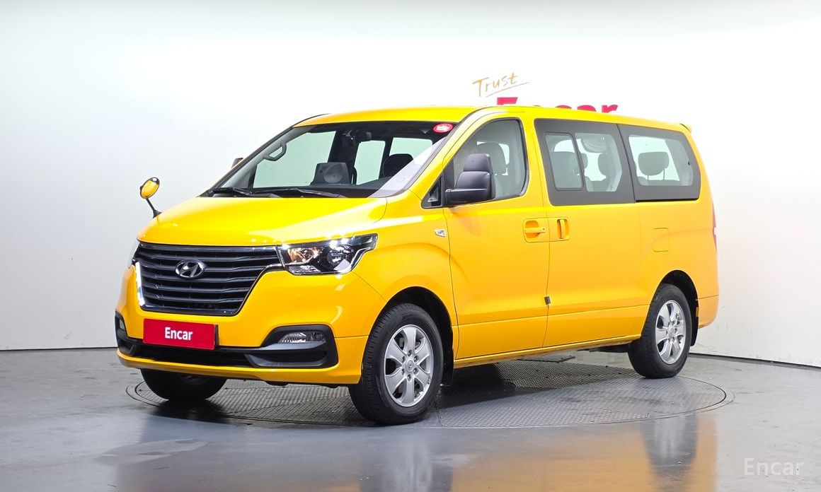 Hyundai Starex 2021