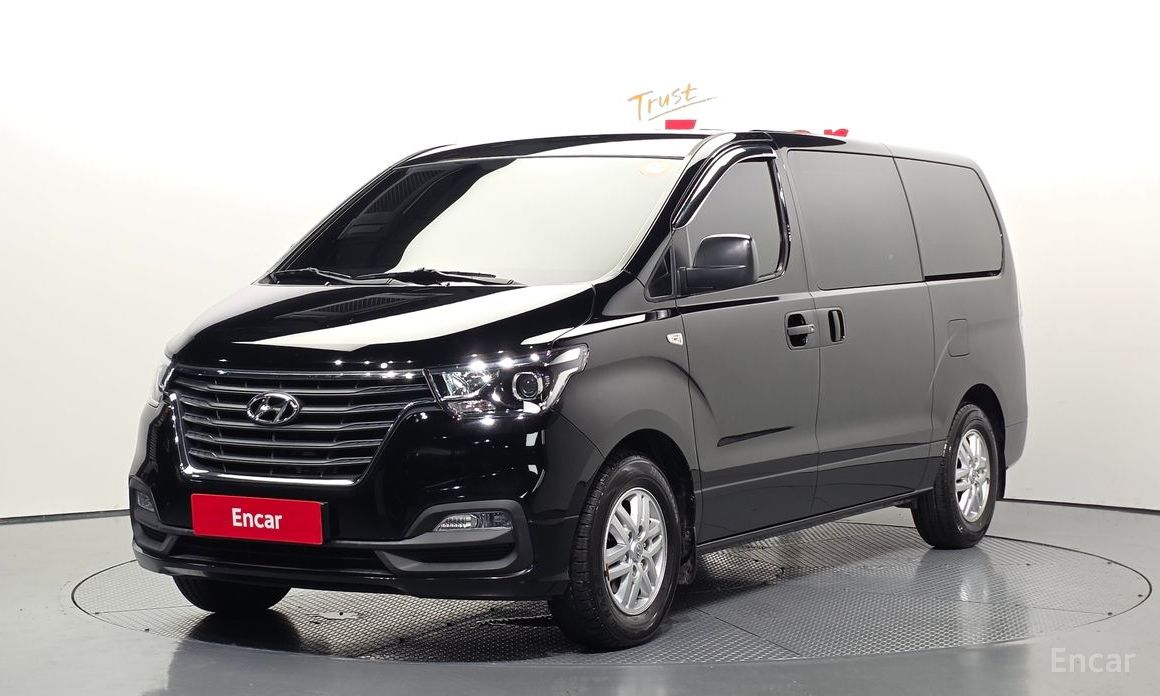 Hyundai Starex 2021