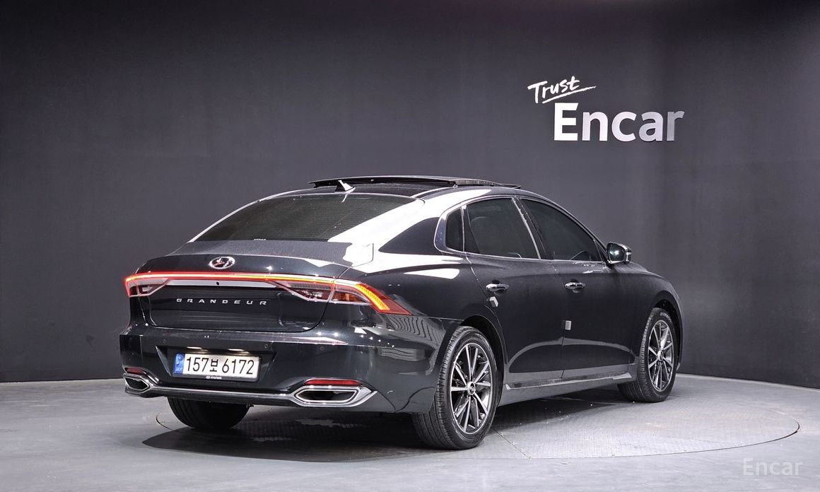 Hyundai Grandeur 2022