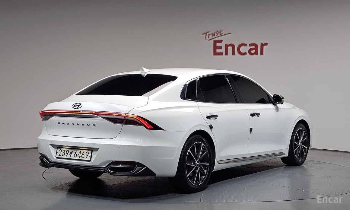 Hyundai Grandeur 2022