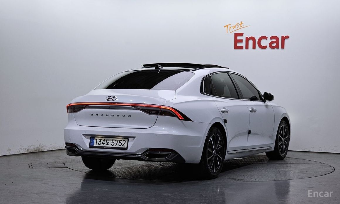 Hyundai Grandeur 2021