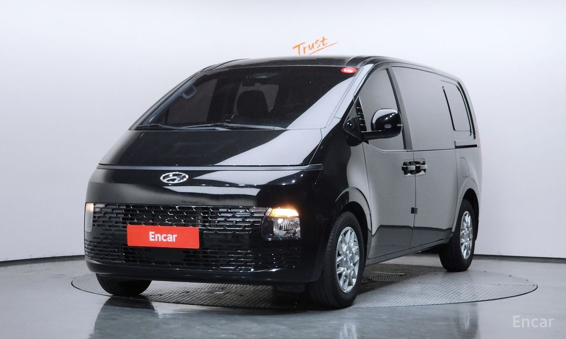 Hyundai Staria 2022