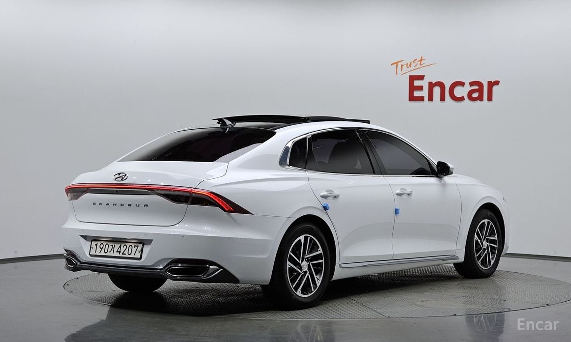 Hyundai Grandeur 2020