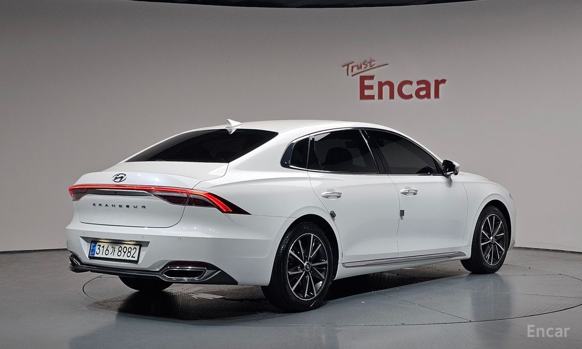 Hyundai Grandeur 2020