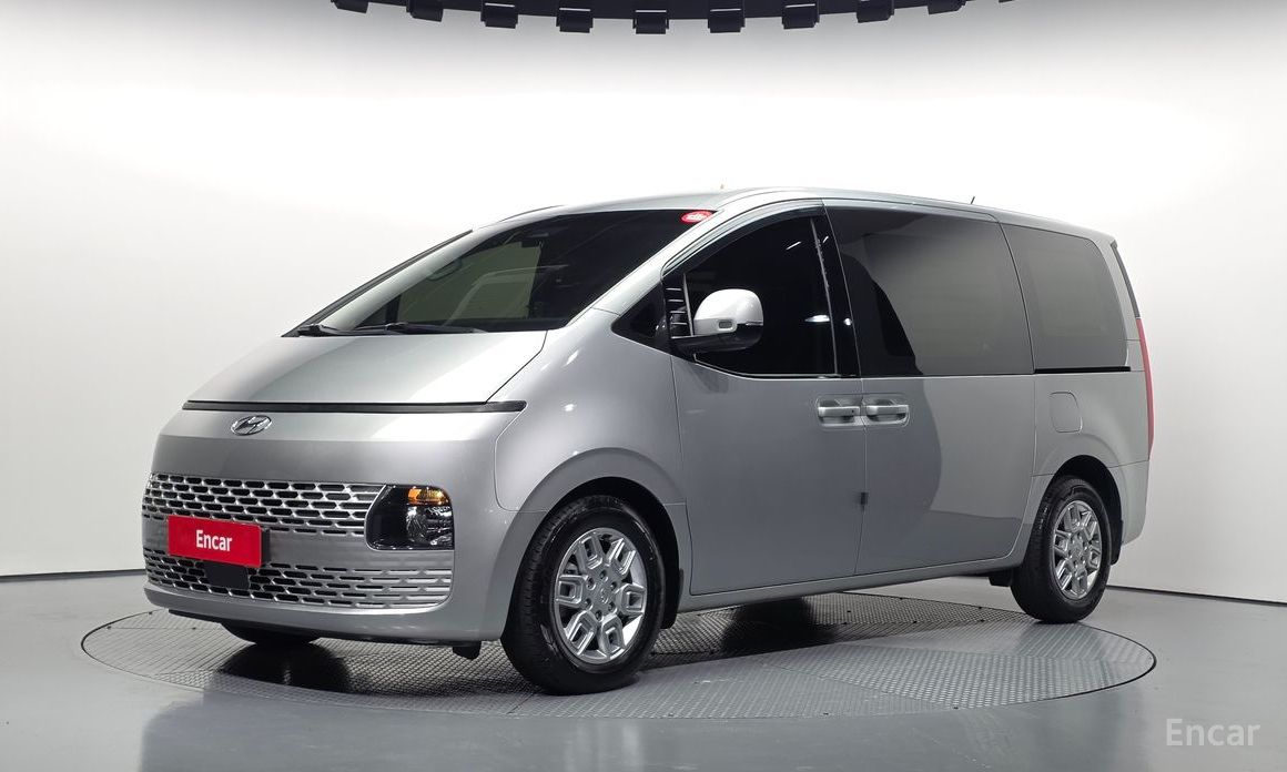 Hyundai Staria 2022