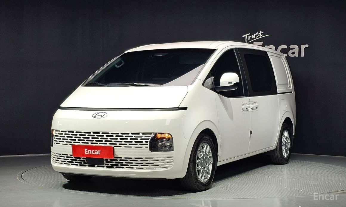 Hyundai Staria 2022