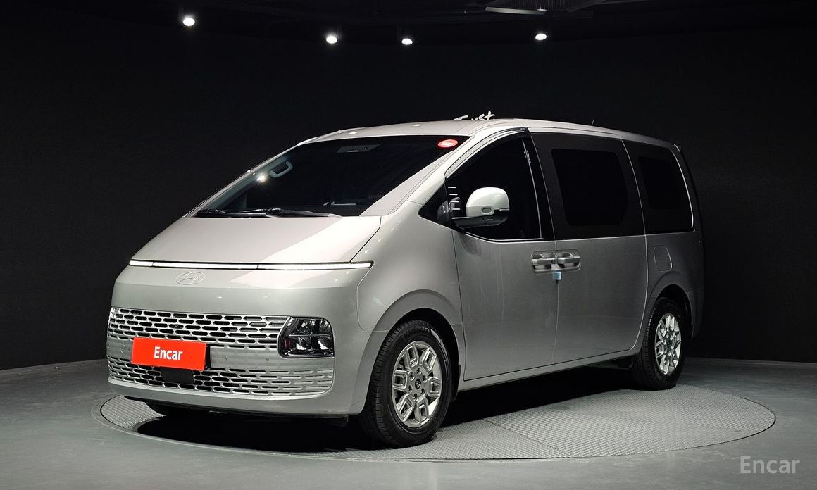 Hyundai Staria 2025