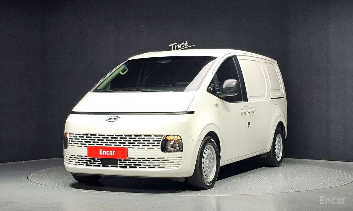 Hyundai Staria 2023