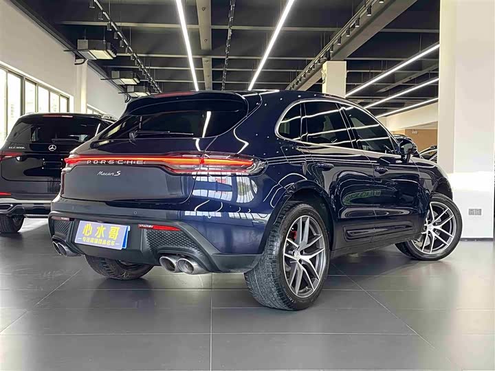 Porsche Macan