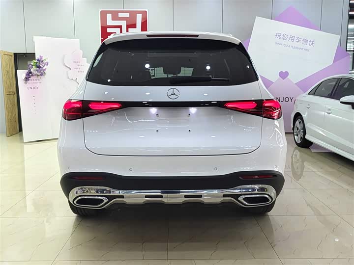 Mercedes-Benz GLC 260 L 4MATIC Dynamic 7-Seater