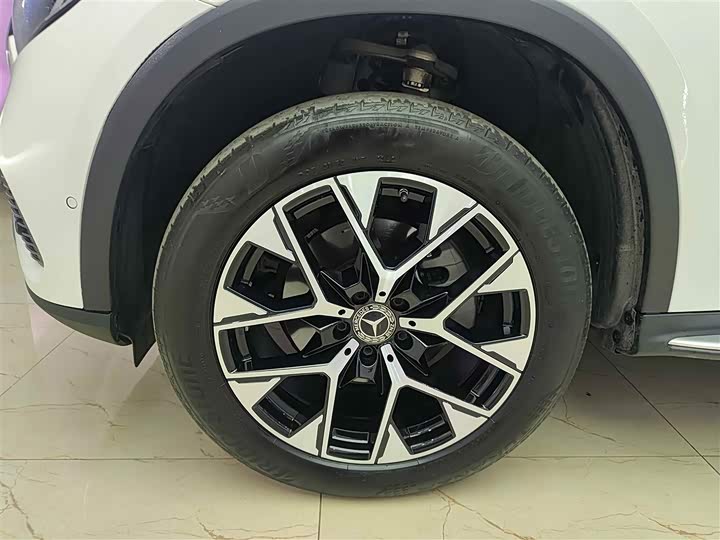 Mercedes-Benz GLC 260 L 4MATIC Dynamic 7-Seater