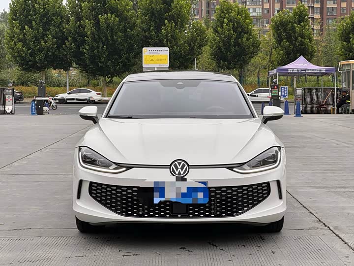 Volkswagen Lamando L