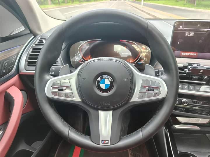 BMW X3 xDrive30i Leading M Night Package Facelift