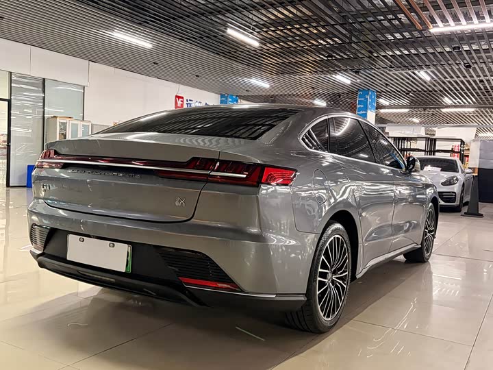 BYD Han