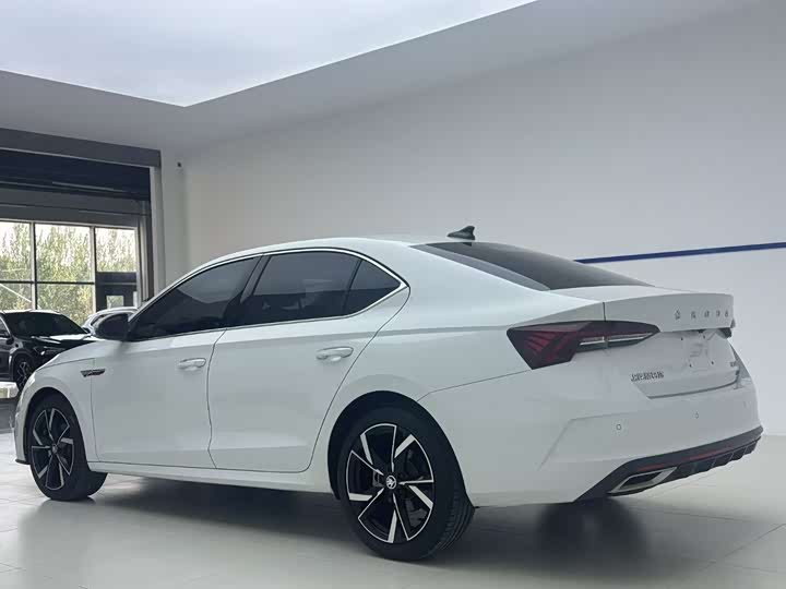 Volkswagen Skoda Octavia PRO TSI280 Premium (2023 Facelift)