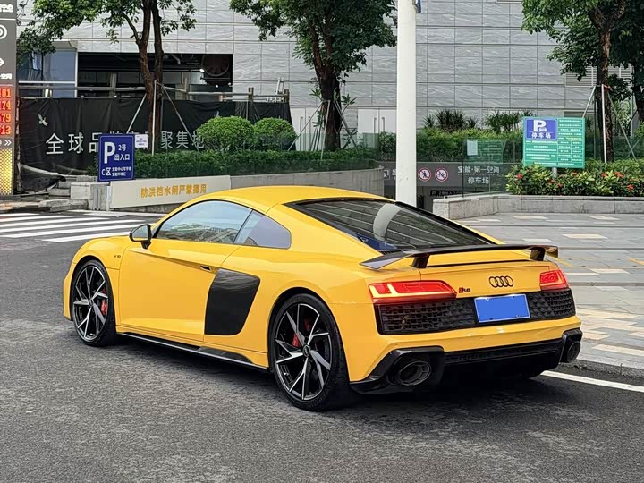Audi R8 V10 Coupe Performance