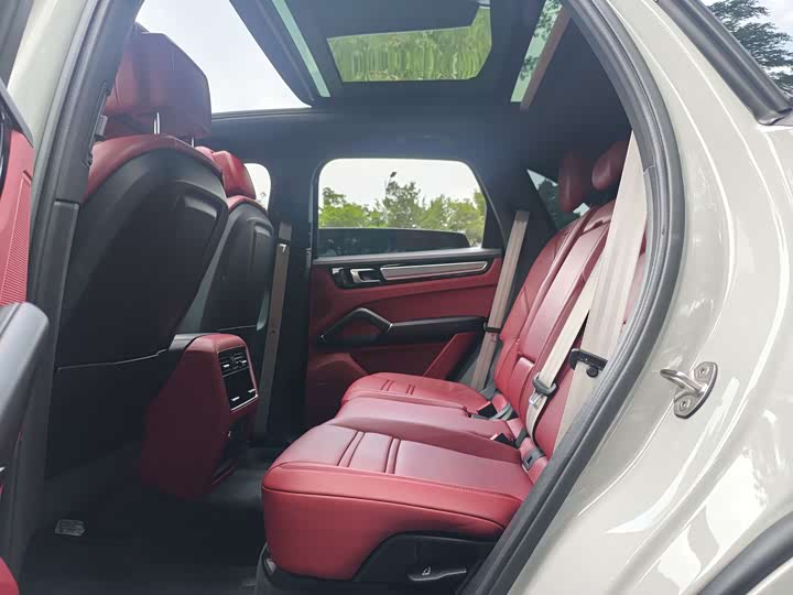 Porsche Cayenne S