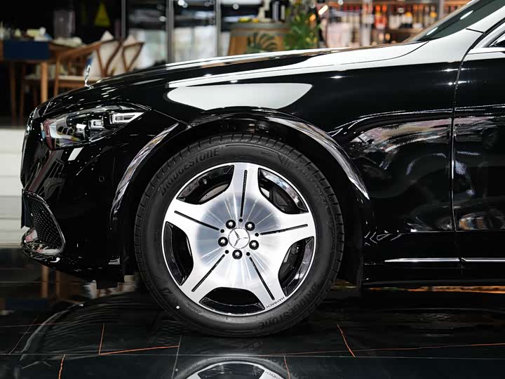 Mercedes-Maybach S-Class