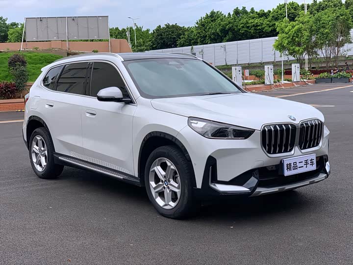 BMW X1 s Drive20Li X Design Package