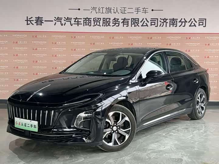 Hongqi E-QM5 Base Travel (2023 Facelift)