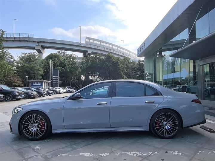 Mercedes-Benz S-Class AMG