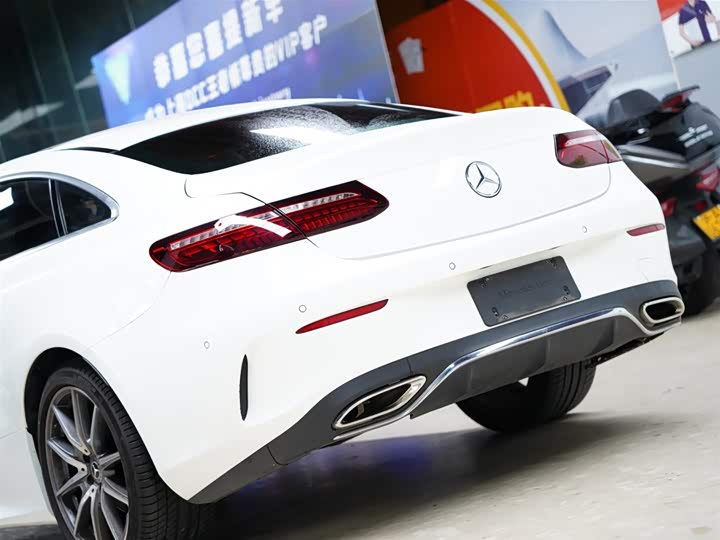 Mercedes-Benz E-Class (Импорт) 2023 рестайлинг E 260 Купе