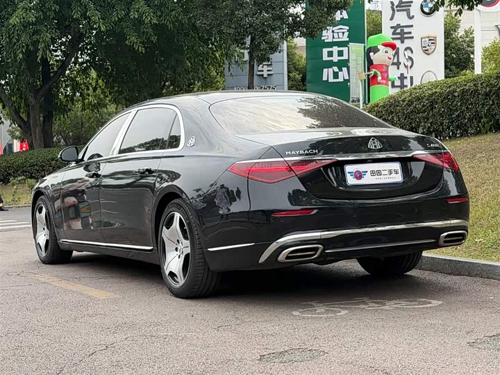 Mercedes-Maybach S-Class