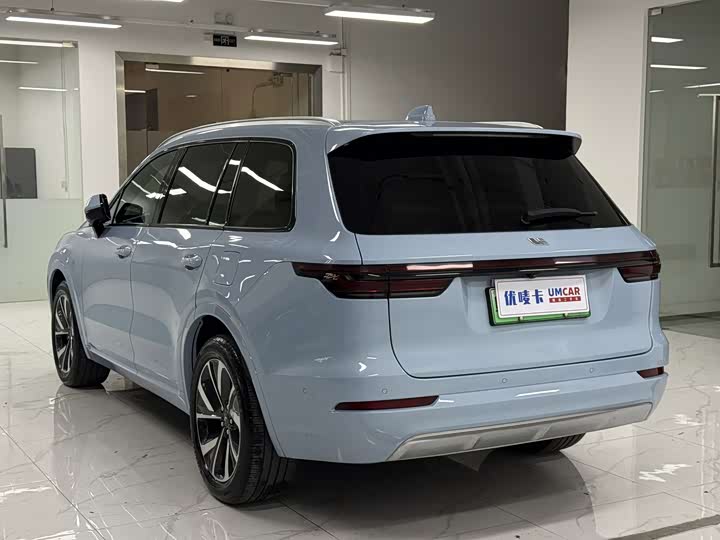Li Auto ONE