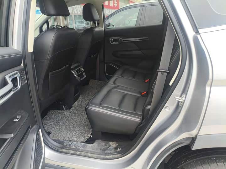 Geely Haoyue 1.8 TD DCT Luxury 5-seat