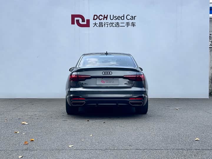Audi A 4 L