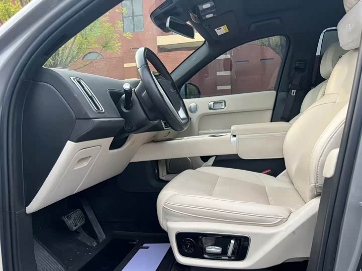 Li Auto L7 MAX