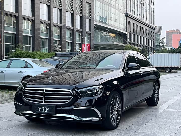Mercedes-Benz E-Class 2023 E 260 L
