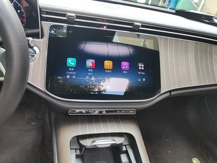 Mercedes-Benz E-Class 2024 E 300 L Style Fashion