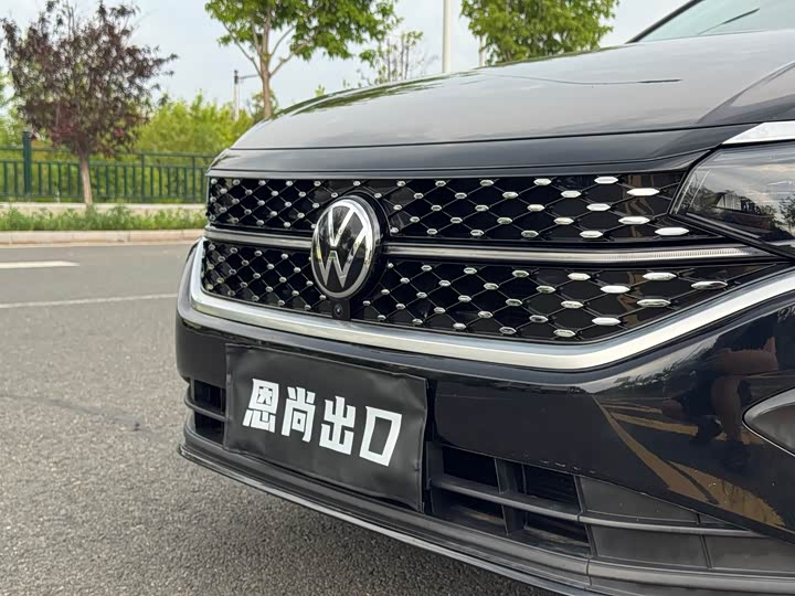 Volkswagen Passat 2023